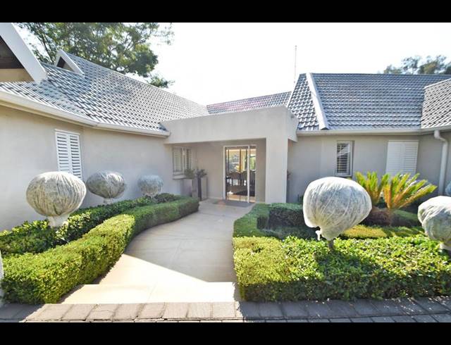 5 BEDROOM HOUSE FOR SALE IN SANDOWN